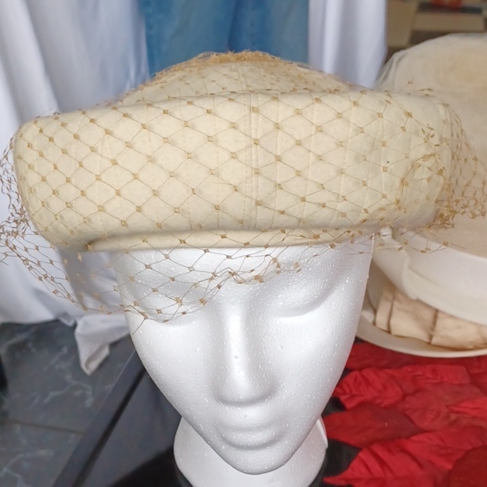 Vintage I. Magnin Felt & netting Hat